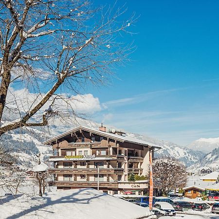 Hotel Alpenhof Kristall Mayrhofen Exterior foto